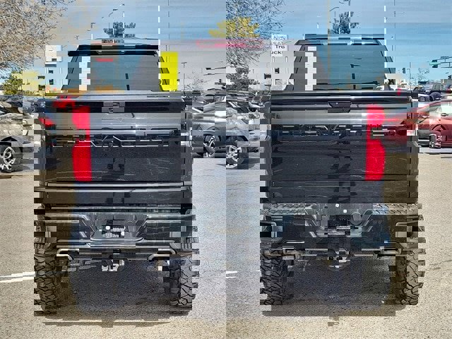 Used 2019 Chevrolet Silverado 1500 Custom Trail Boss w/ Custom Convenience Package image 10