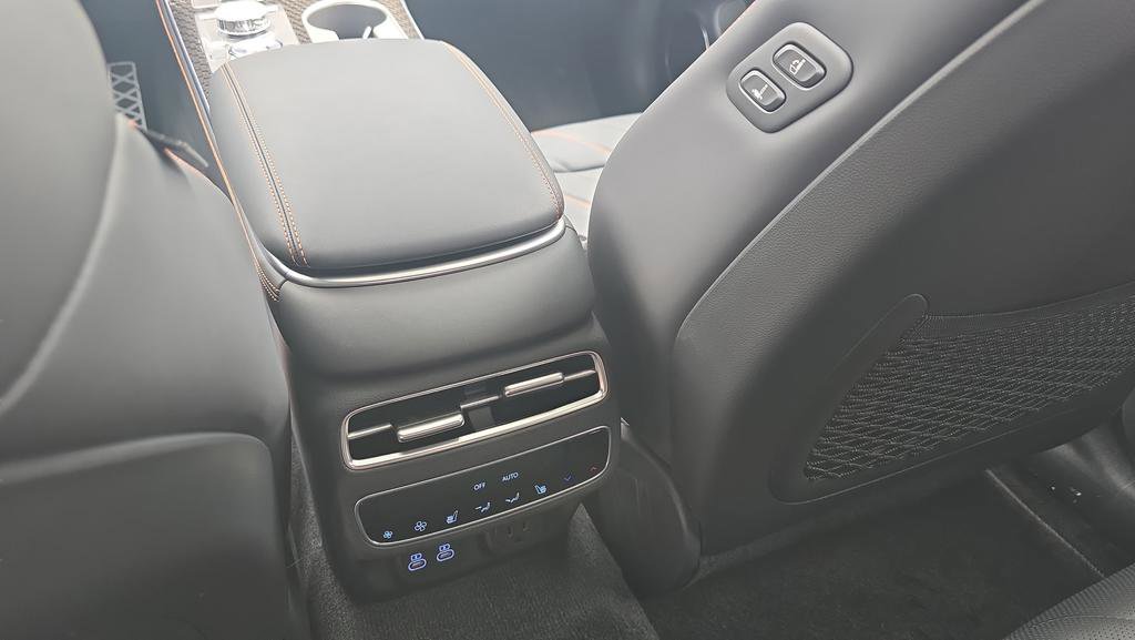 New 2026 Genesis GV70 3.5T Sport Prestige AWD/4WD image 10