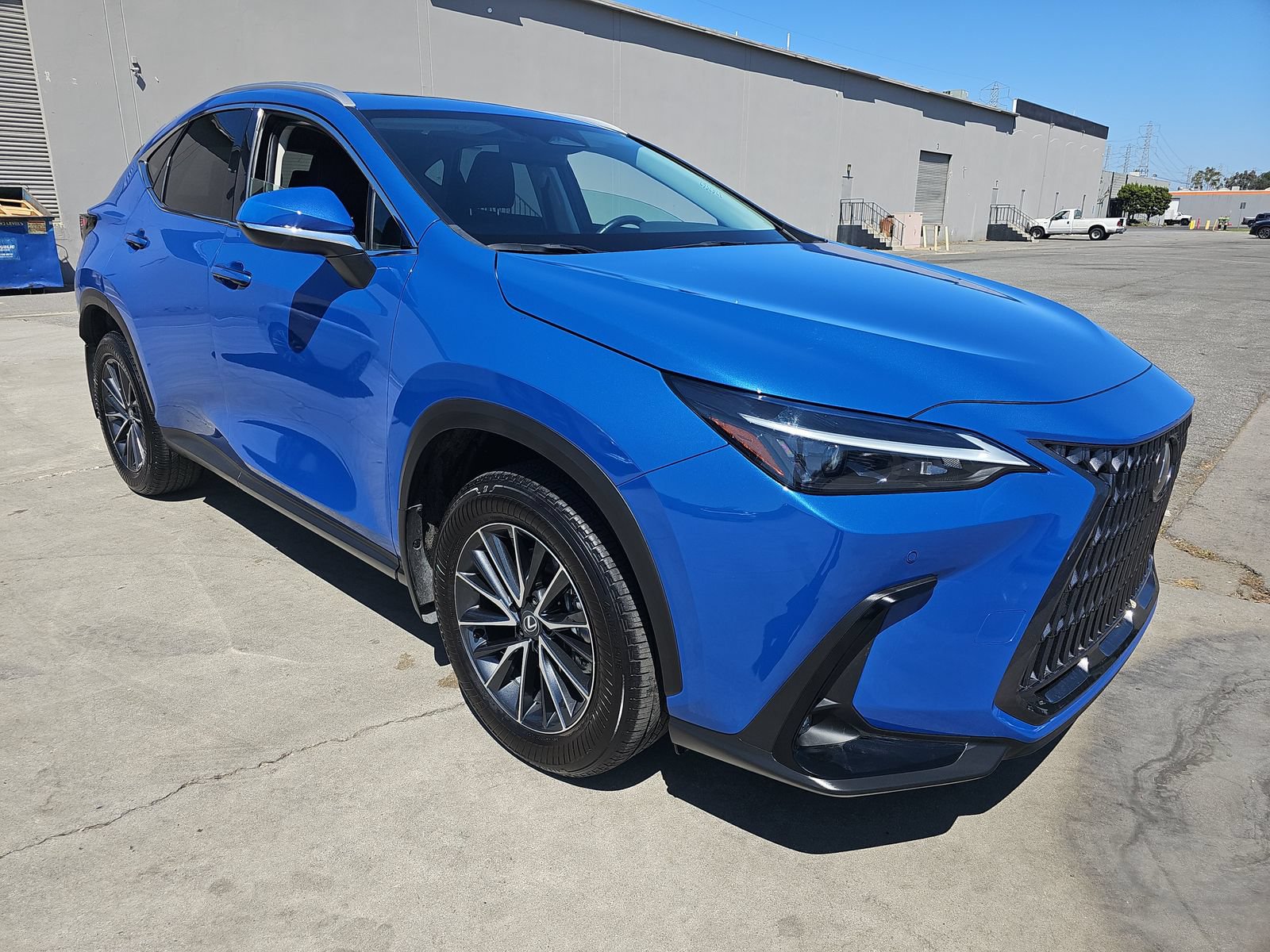 Used 2024 Lexus NX 350h AWD image 4