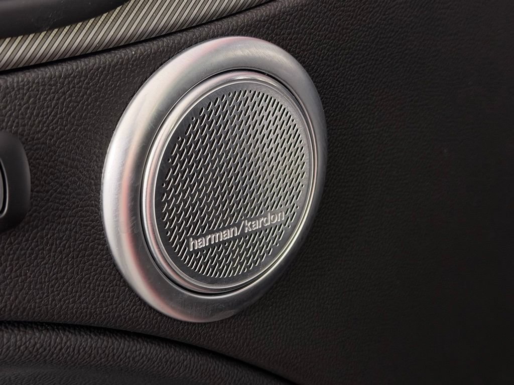 Used 2025 Alfa Romeo Stelvio Sprint AWD/4WD image 18