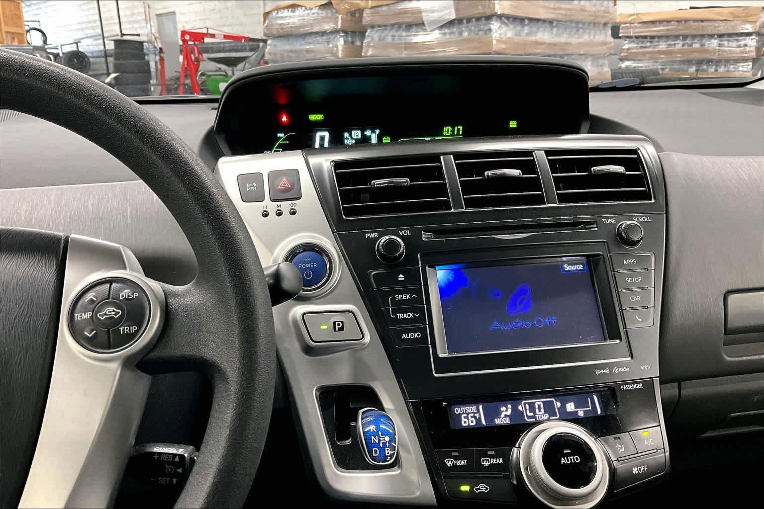 Used 2012 Toyota Prius V Five FWD image 6