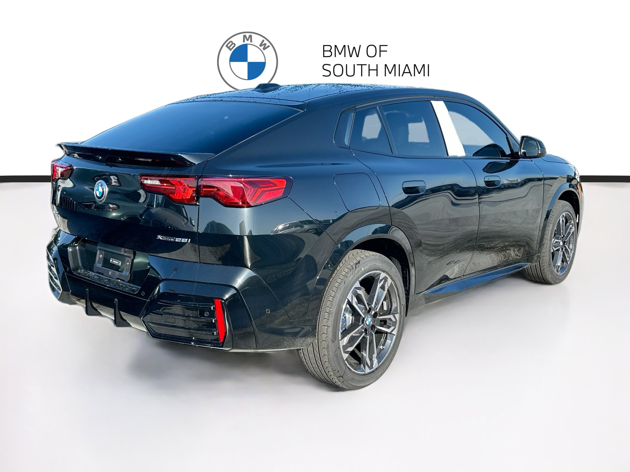 New 2026 BMW X2 xDrive28i w/ Technology Package AWD/4WD image 6