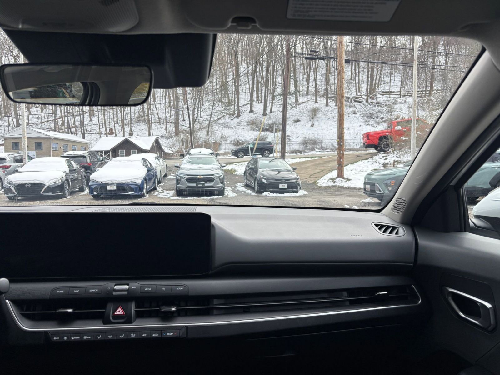 Used 2025 Kia K4 LXS image 35