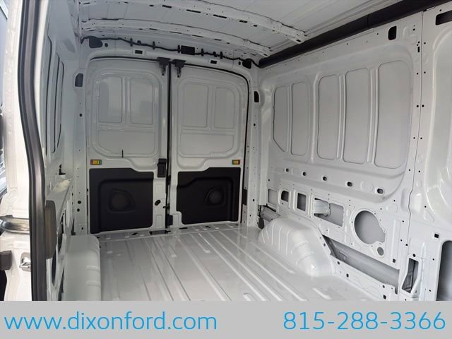 New 2026 Ford Transit 250 148 Medium Roof RWD image 20