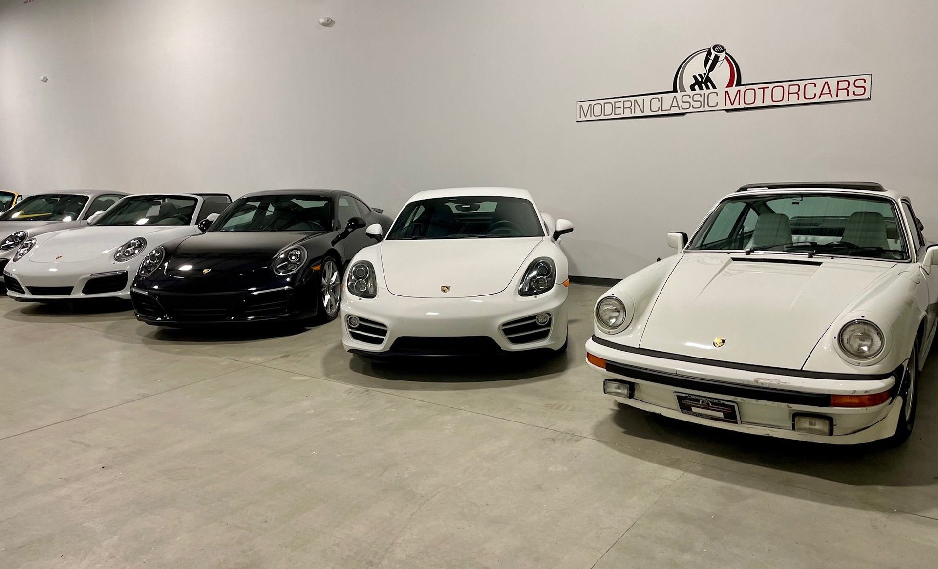 Used 2006 Porsche 911 Carrera 4S AWD/4WD image 61