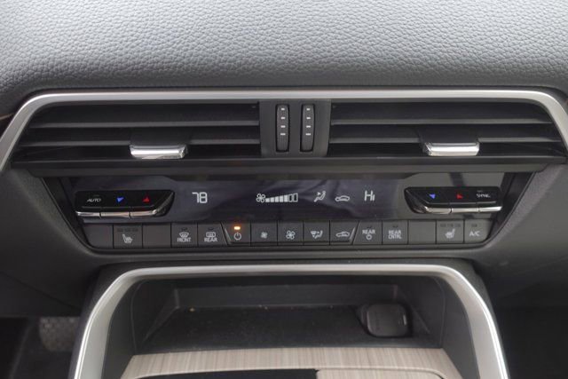 Certified 2024 MAZDA CX-90 Plug-In Hybrid w/ Preferred AWD/4WD image 20