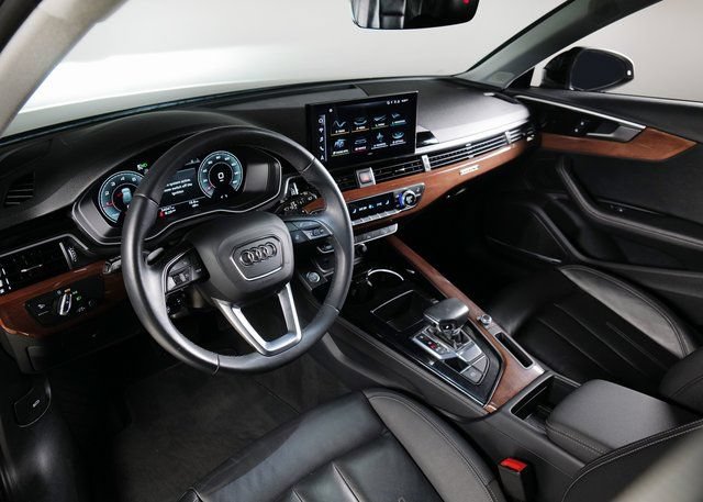 Used 2023 Audi A4 2.0T allroad Premium Plus w/ Premium Plus Package AWD/4WD image 3