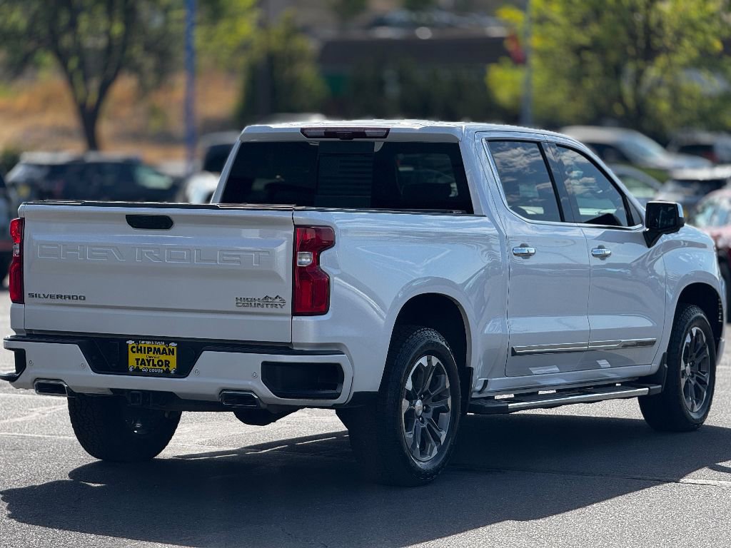 Used 2022 Chevrolet Silverado 1500 High Country w/ Technology Package image 20