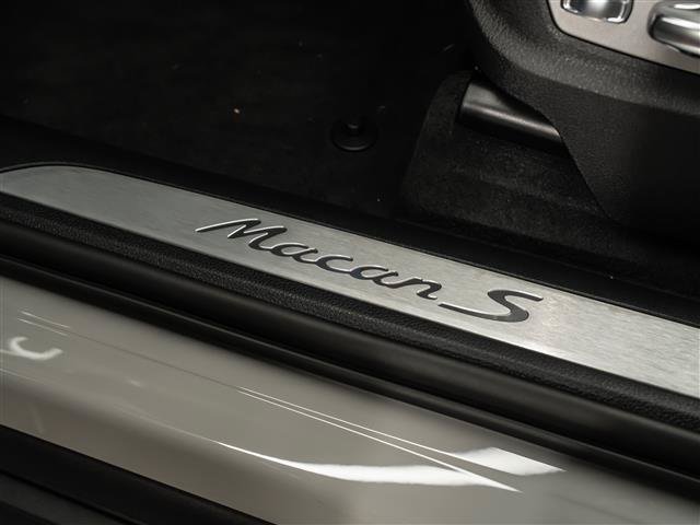 New 2026 Porsche Macan S AWD/4WD image 24