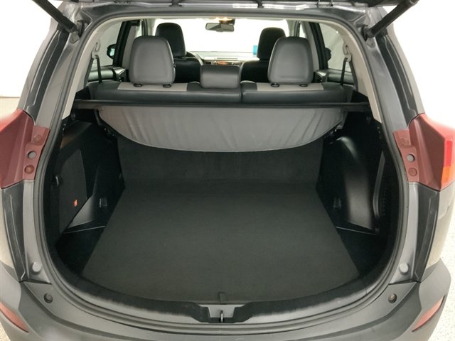 Used 2015 Toyota RAV4 Limited w/ Technology Package AWD/4WD image 8