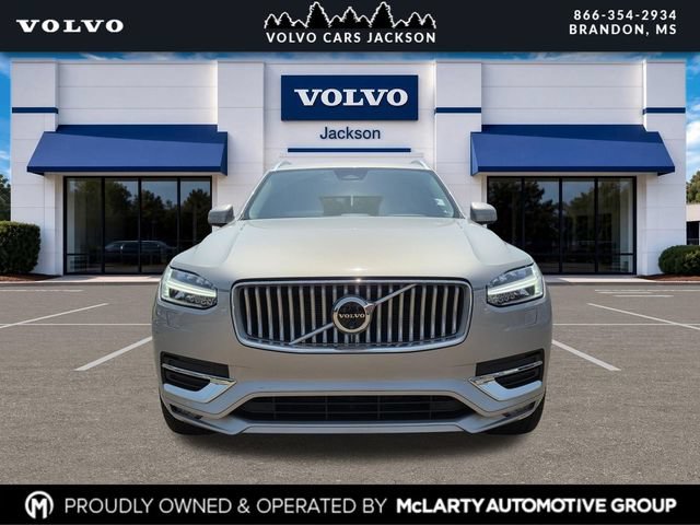 Used 2024 Volvo XC90 B5 Plus w/ Protection Package Premier AWD/4WD image 2