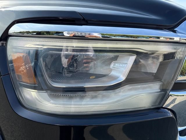 Used 2021 RAM 1500 Laramie AWD/4WD image 9