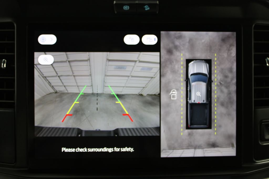 New 2026 Ford F250 Lariat w/ Black Appearance Package image 65