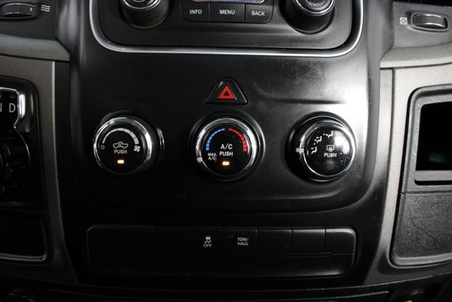 Used 2018 RAM 1500 Express image 5