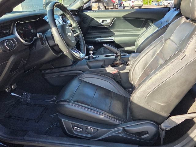 Used 2018 Ford Mustang GT Premium w/ GT Performance Package RWD image 11