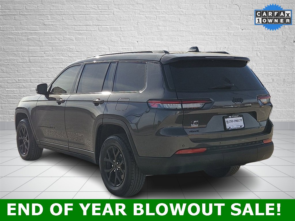 Used 2025 Jeep Grand Cherokee L Altitude image 3