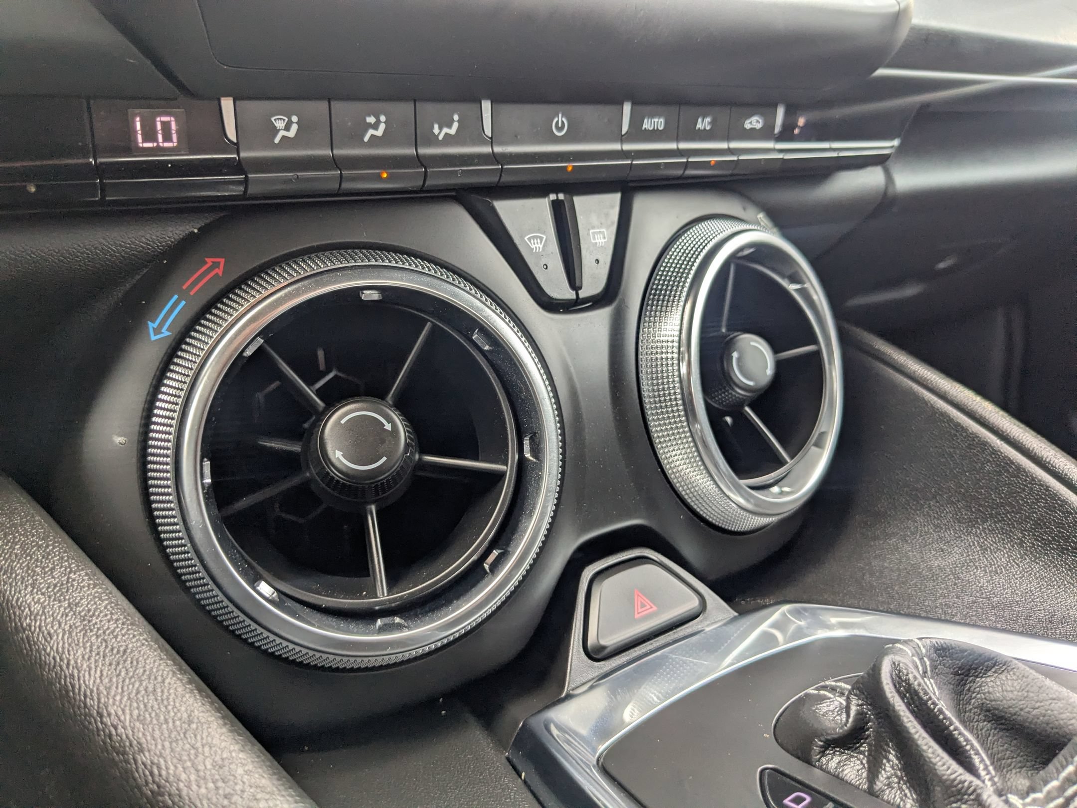 Used 2022 Chevrolet Camaro SS RWD image 17