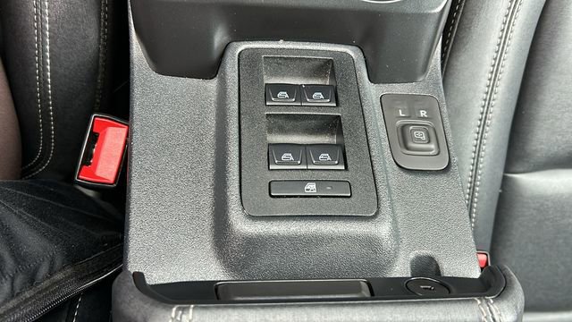 Used 2025 Ford Bronco Badlands AWD/4WD image 23