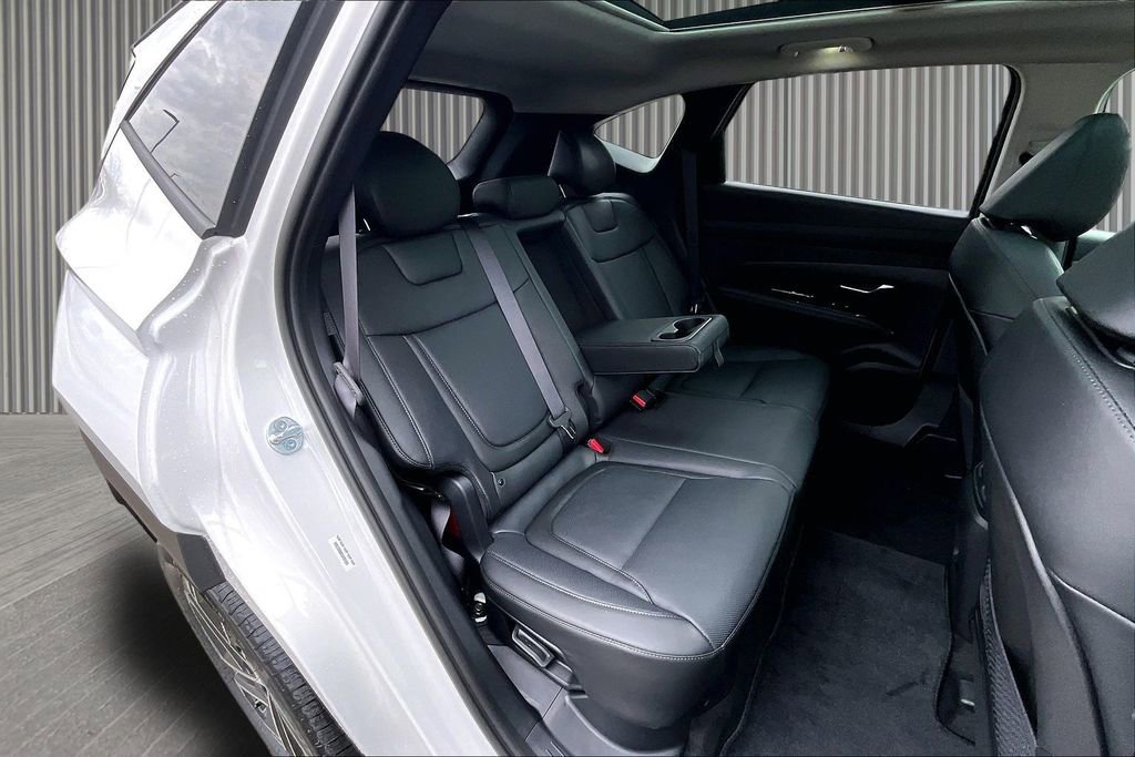 New 2026 Hyundai Tucson Limited image 11
