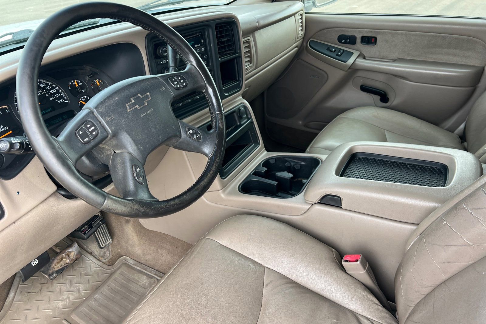 Used 2003 Chevrolet Silverado 2500 LT image 7
