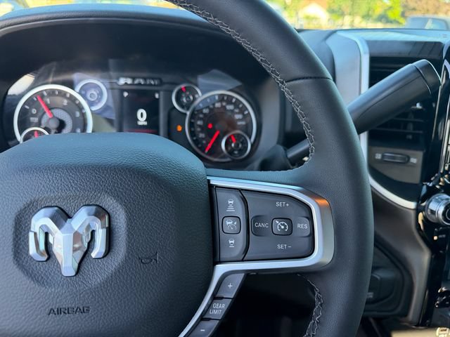 New 2026 RAM 3500 Big Horn AWD/4WD image 19