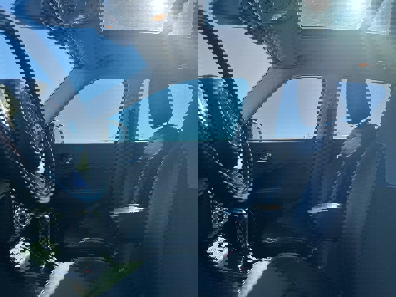 Used 2020 Jeep Compass Latitude image 41