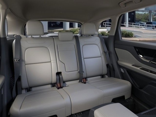 New 2025 Lincoln Corsair FWD image 11
