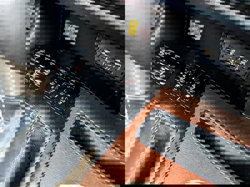 Used 2021 Lexus RX 350L Premium w/ Premium Package image 28