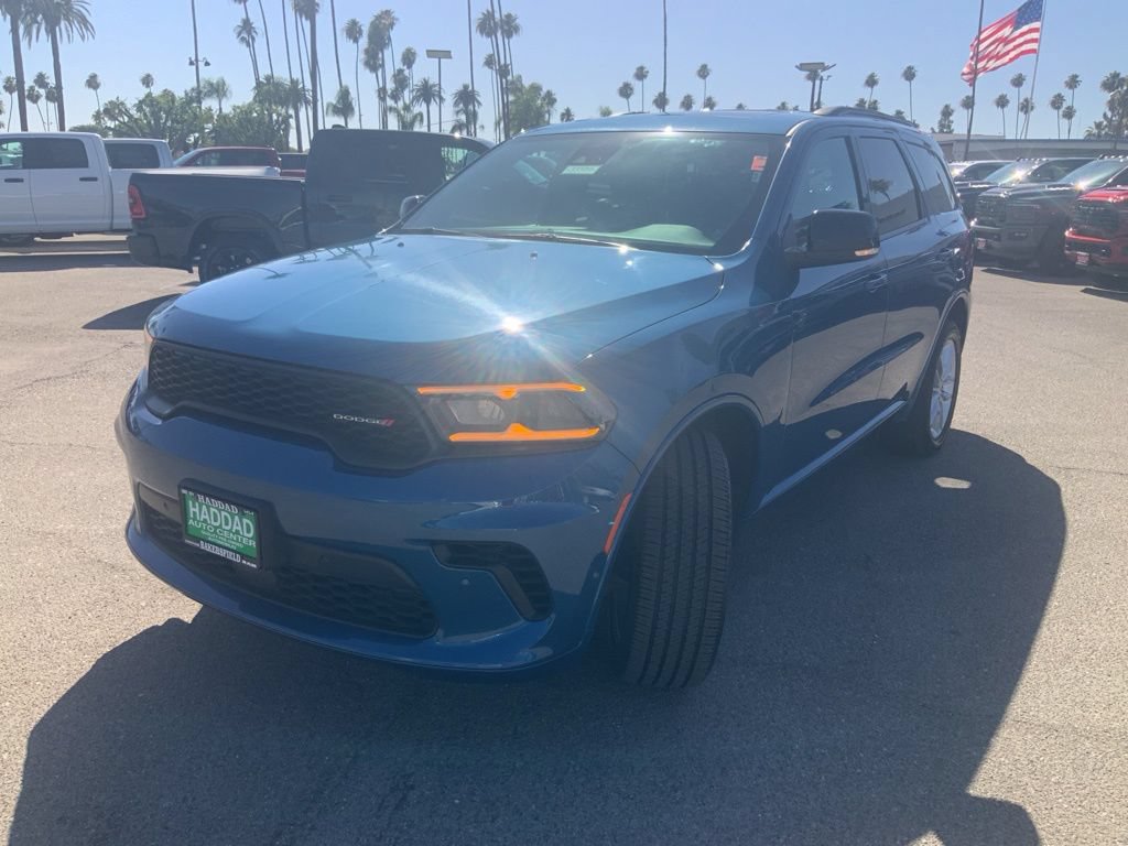 Certified 2025 Dodge Durango GT AWD/4WD image 3