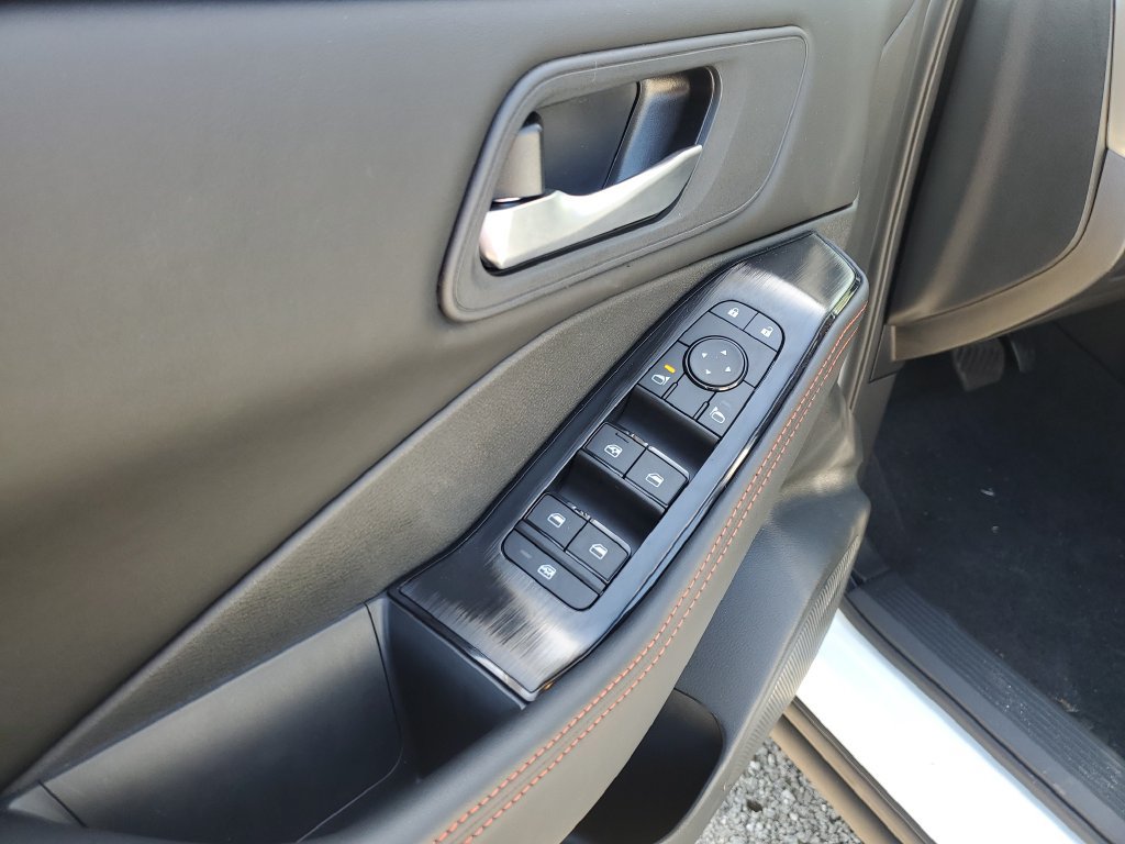 New 2026 Nissan Rogue SV AWD/4WD image 17