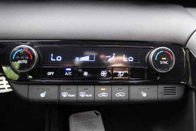 Used 2026 Hyundai Elantra Sport FWD image 19
