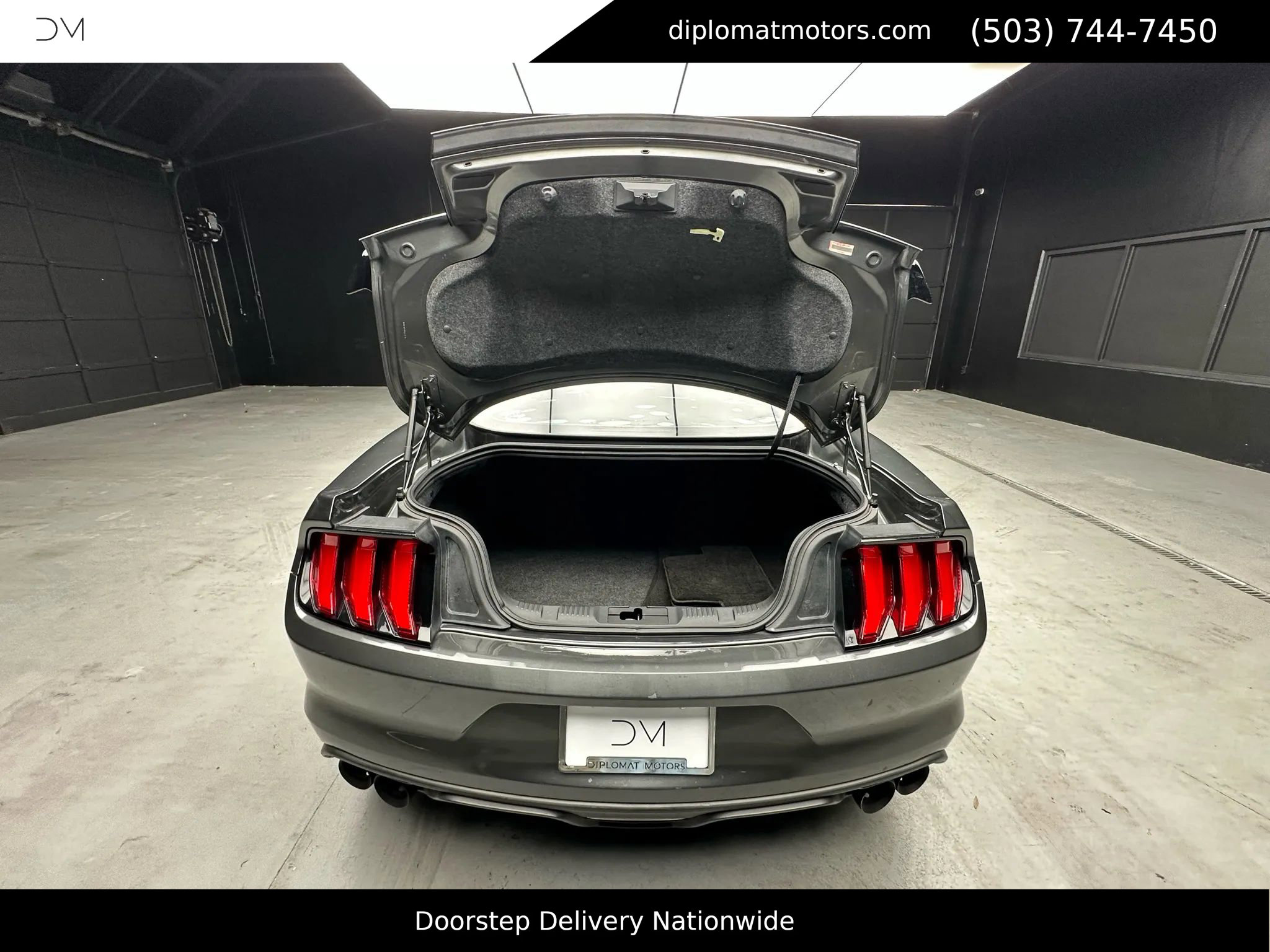 Used 2016 Ford Mustang Shelby GT350 w/ Technology Package image 44