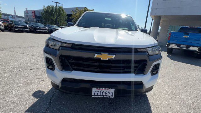 Used 2024 Chevrolet Colorado LT w/ LT Convenience Package image 3