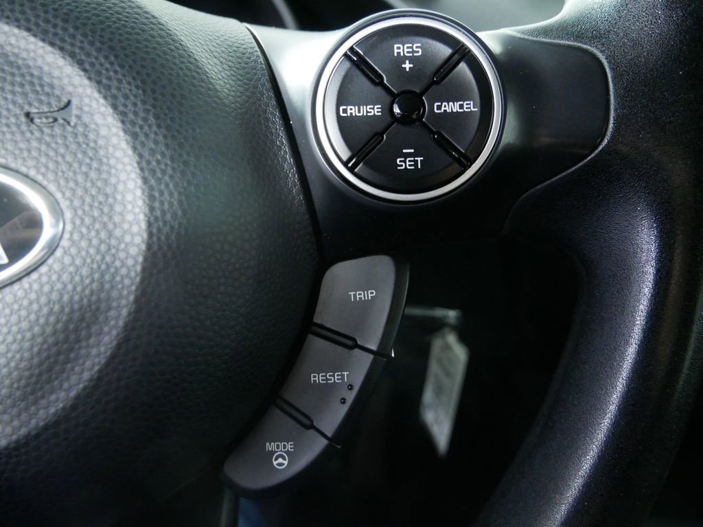 Used 2016 Kia Soul Base image 26