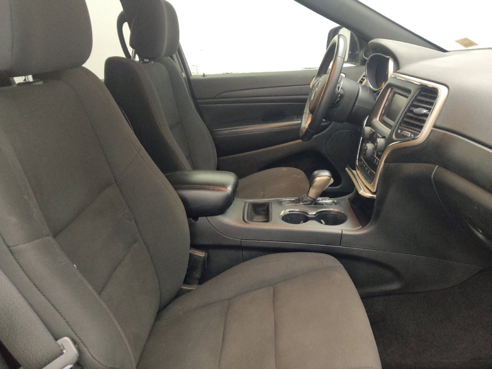 Used 2016 Jeep Grand Cherokee Laredo RWD image 21