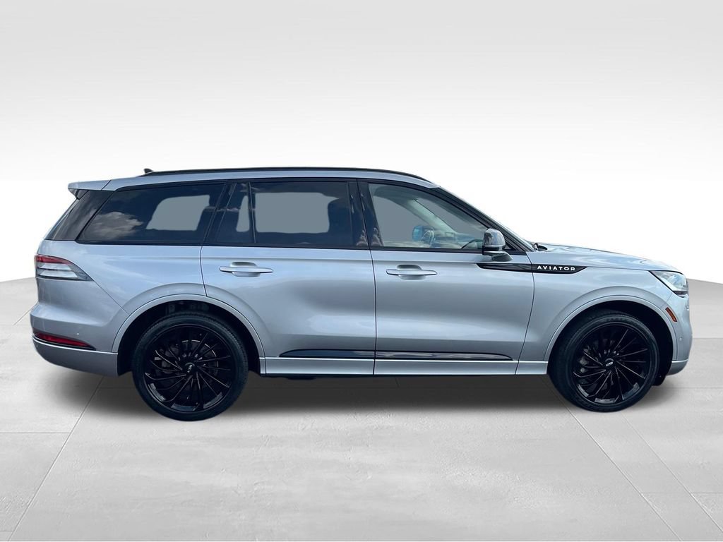 Used 2024 Lincoln Aviator Reserve w/ Jet Package AWD/4WD image 6