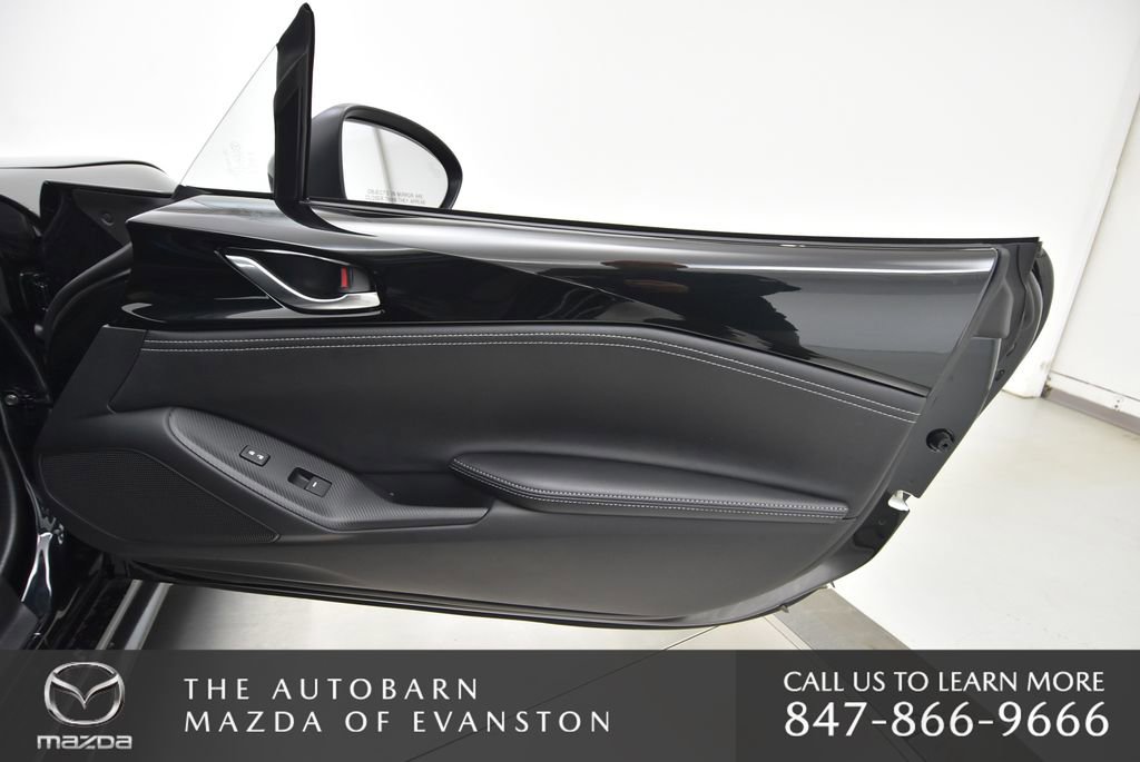 New 2025 MAZDA MX-5 Miata Grand Touring w/ Appearance Package image 37