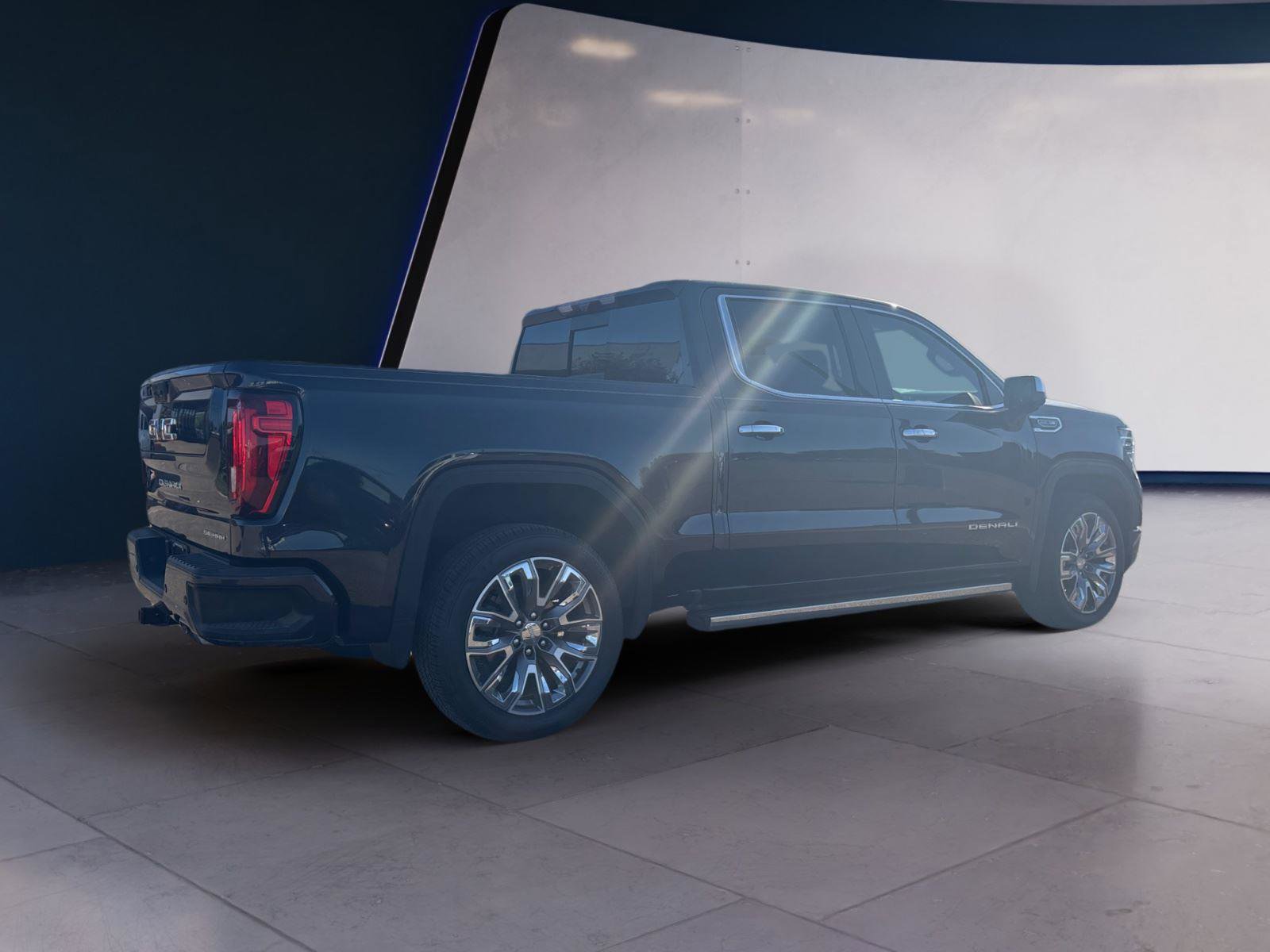 Certified 2023 GMC Sierra 1500 Denali w/ Denali Reserve Package image 5