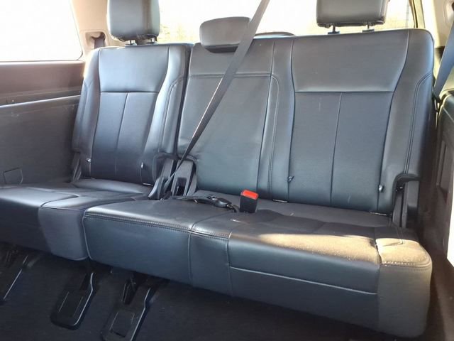 Used 2024 Ford Expedition XLT image 15