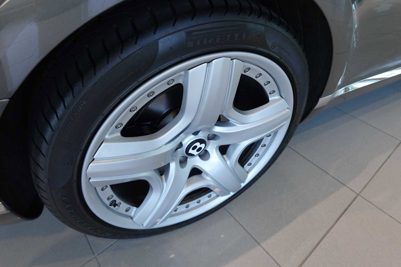 Used 2014 Bentley Continental GT image 45