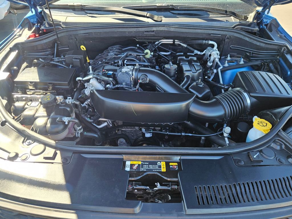 Used 2025 Dodge Durango GT image 33