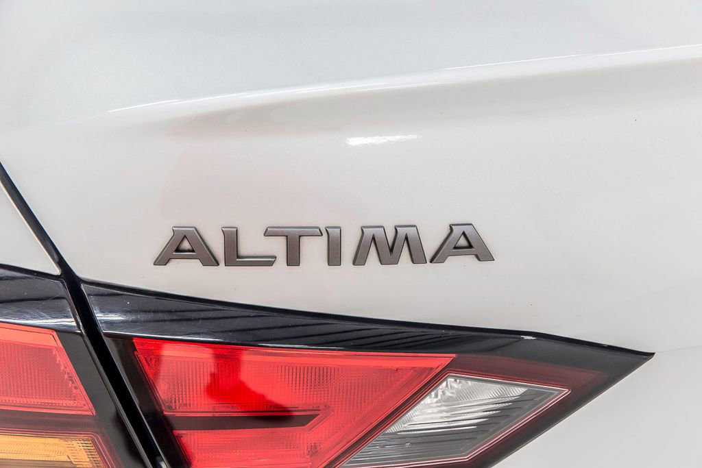 Used 2023 Nissan Altima 2.5 SL FWD image 5