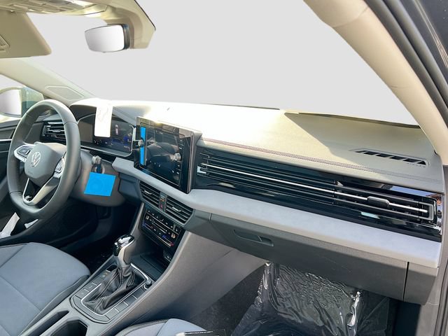 New 2026 Volkswagen Jetta SE FWD image 28