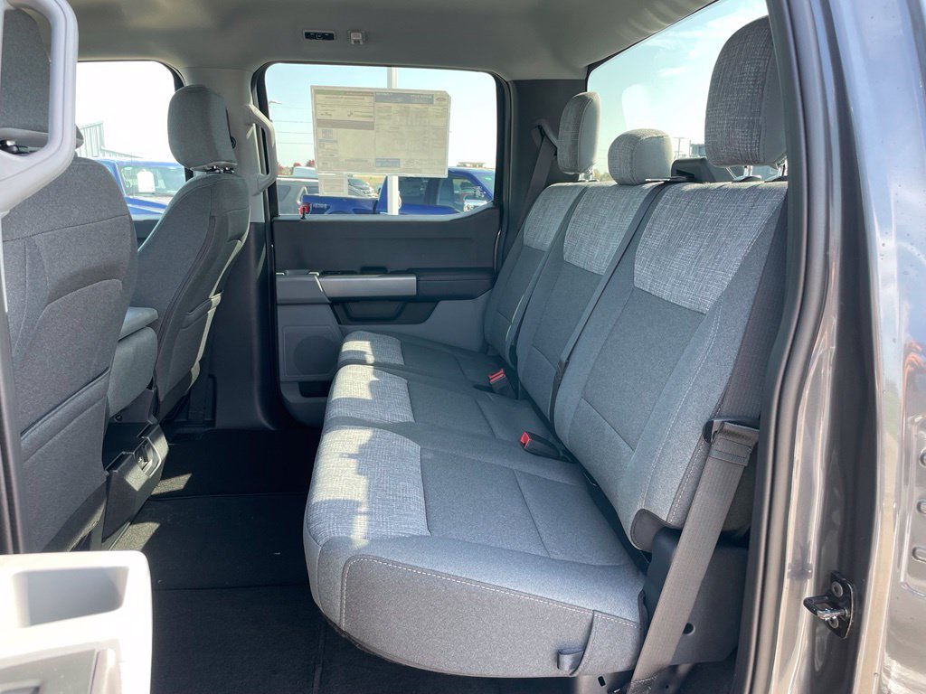 New 2027 Ford F250 XLT AWD/4WD image 11