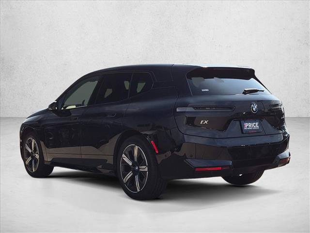 Used 2024 BMW iX xDrive50 w/ Sport Package AWD/4WD image 8