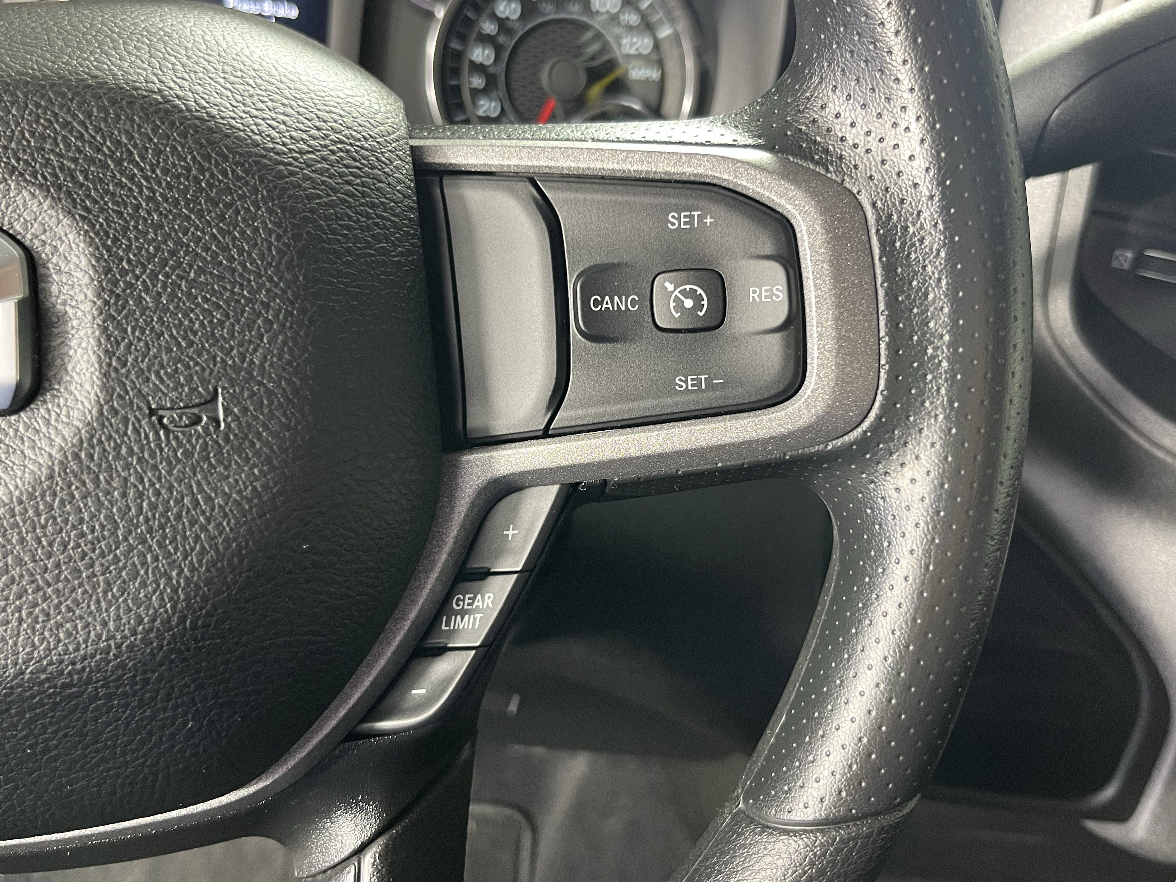 Used 2024 RAM 3500 Tradesman w/ Chrome Appearance Group image 19