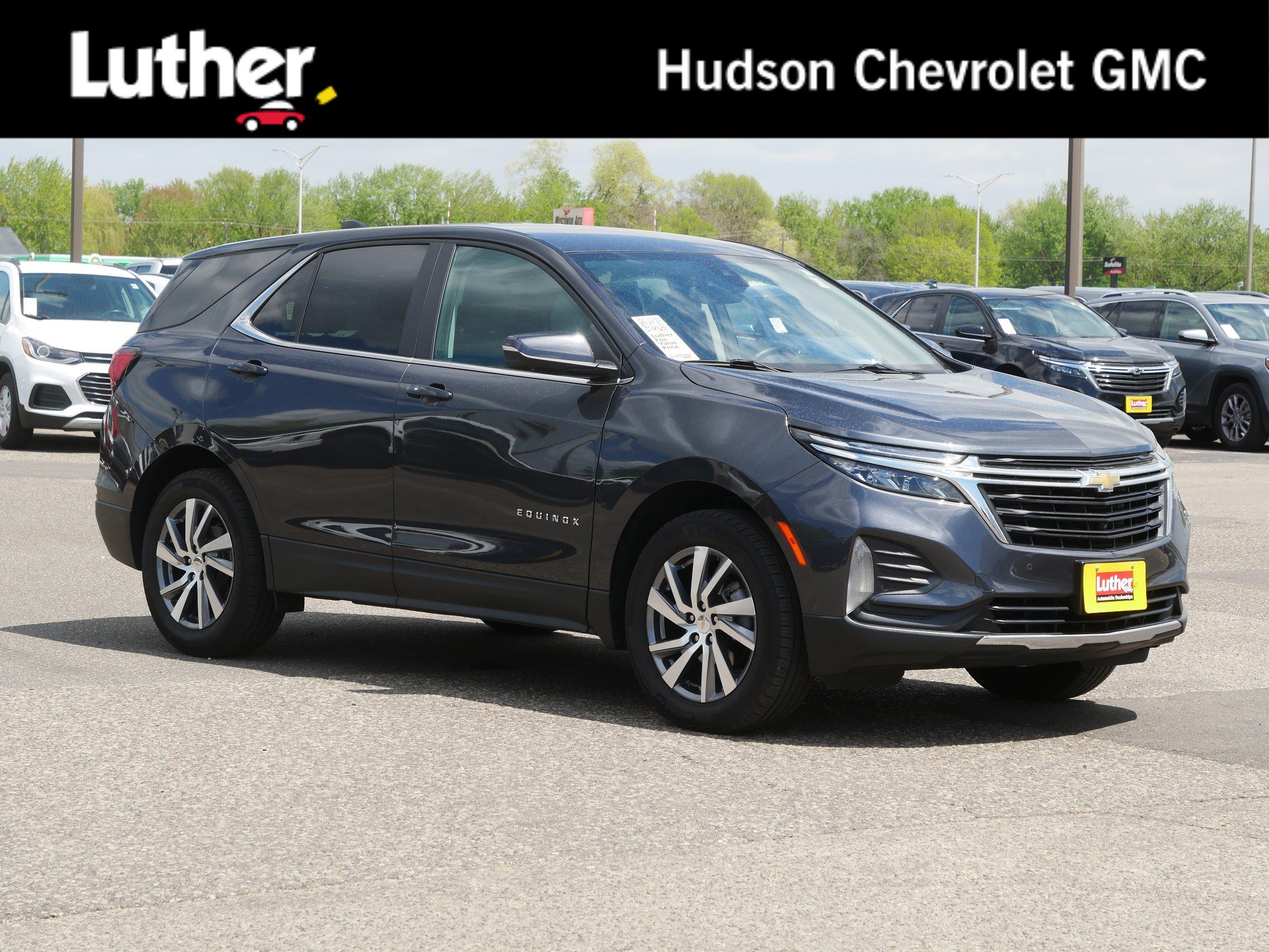 Used 2023 Chevrolet Equinox LT AWD/4WD image 1