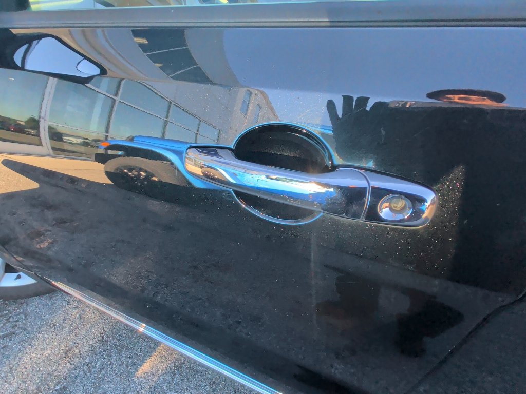 Used 2014 Ford Explorer XLT FWD image 11