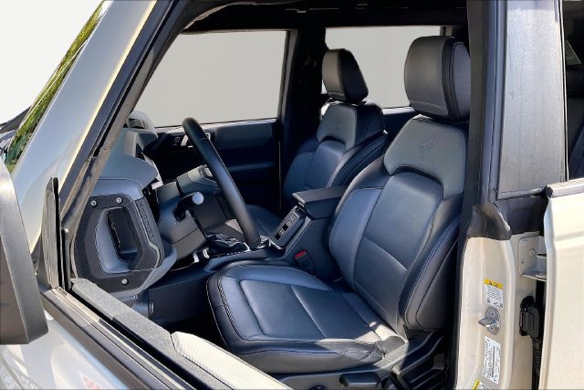 Used 2022 Ford Bronco Everglades AWD/4WD image 15