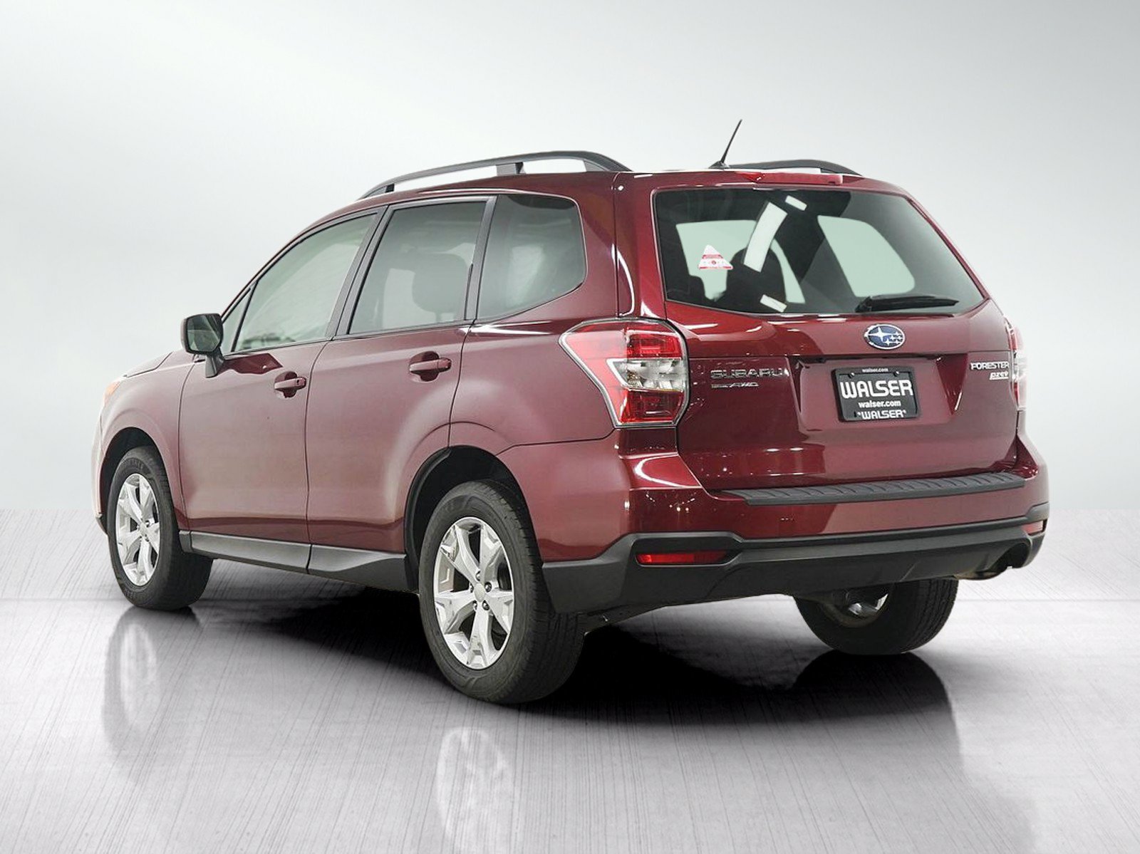 Used 2014 Subaru Forester 2.5i Premium w/ All-Weather Package AWD/4WD image 3
